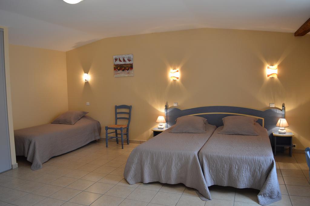 Cote Midi Chambre D'Hote Chaneins Exterior photo
