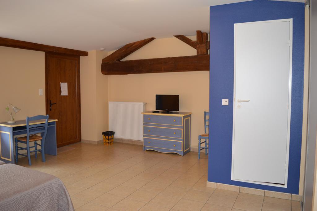 Cote Midi Chambre D'Hote Chaneins Exterior photo