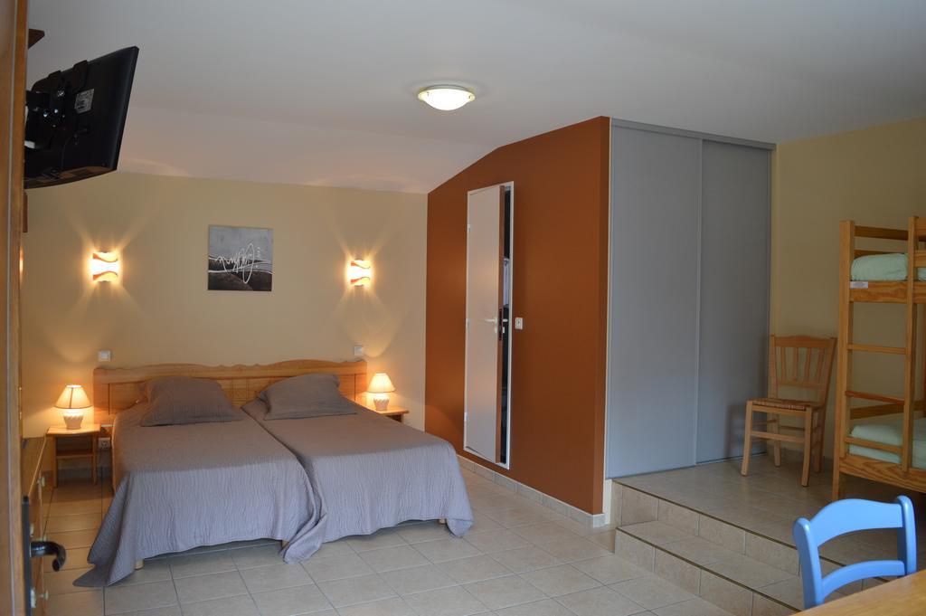 Cote Midi Chambre D'Hote Chaneins Exterior photo